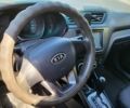 Белый Киа Рио, объемом двигателя 1.4 л и пробегом 235 тыс. км за 7700 $, фото 4 на Automoto.ua