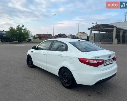 Белый Киа Рио, объемом двигателя 1.59 л и пробегом 262 тыс. км за 5700 $, фото 6 на Automoto.ua