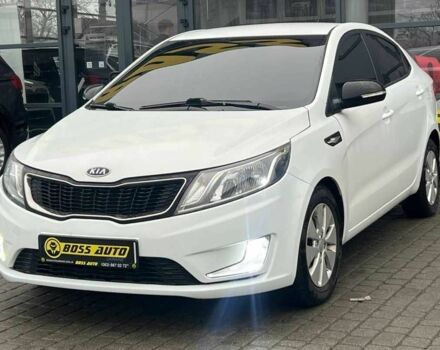 Белый Киа Рио, объемом двигателя 1.6 л и пробегом 150 тыс. км за 7100 $, фото 2 на Automoto.ua