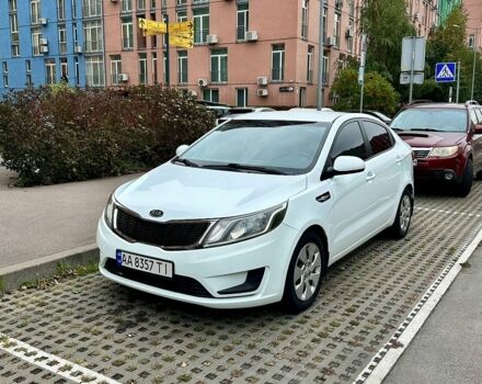 Білий Кіа Ріо, об'ємом двигуна 1.4 л та пробігом 118 тис. км за 6899 $, фото 3 на Automoto.ua