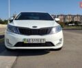 Білий Кіа Ріо, об'ємом двигуна 1.59 л та пробігом 109 тис. км за 8700 $, фото 6 на Automoto.ua