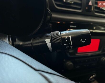 Білий Кіа Ріо, об'ємом двигуна 1.59 л та пробігом 182 тис. км за 7300 $, фото 16 на Automoto.ua