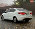 Белый Киа Рио, объемом двигателя 1.6 л и пробегом 160 тыс. км за 8250 $, фото 3 на Automoto.ua