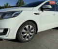 Белый Киа Рио, объемом двигателя 1.4 л и пробегом 118 тыс. км за 7500 $, фото 6 на Automoto.ua