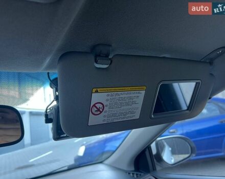 Білий Кіа Ріо, об'ємом двигуна 1.4 л та пробігом 171 тис. км за 6800 $, фото 35 на Automoto.ua