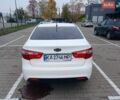 Білий Кіа Ріо, об'ємом двигуна 1.4 л та пробігом 230 тис. км за 5300 $, фото 10 на Automoto.ua