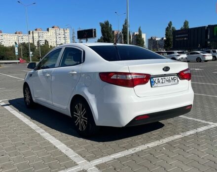 Белый Киа Рио, объемом двигателя 1.4 л и пробегом 228 тыс. км за 6700 $, фото 3 на Automoto.ua