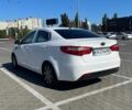 Белый Киа Рио, объемом двигателя 1.4 л и пробегом 228 тыс. км за 6700 $, фото 3 на Automoto.ua