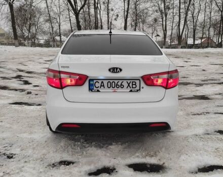 Білий Кіа Ріо, об'ємом двигуна 1.4 л та пробігом 98 тис. км за 8600 $, фото 2 на Automoto.ua
