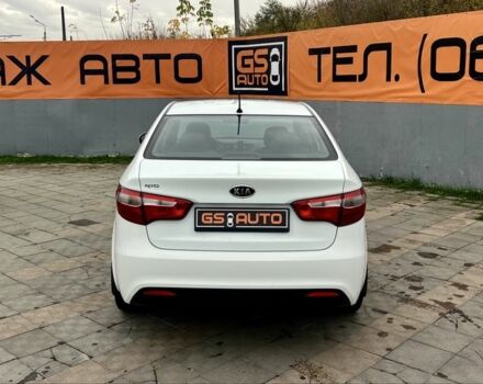 Білий Кіа Ріо, об'ємом двигуна 1.6 л та пробігом 123 тис. км за 8508 $, фото 8 на Automoto.ua