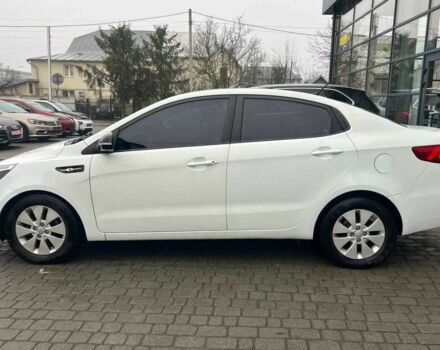 Белый Киа Рио, объемом двигателя 1.6 л и пробегом 150 тыс. км за 7100 $, фото 3 на Automoto.ua