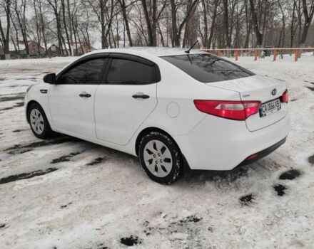 Белый Киа Рио, объемом двигателя 1.4 л и пробегом 98 тыс. км за 8600 $, фото 4 на Automoto.ua