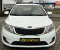 Белый Киа Рио, объемом двигателя 1.4 л и пробегом 200 тыс. км за 6900 $, фото 1 на Automoto.ua