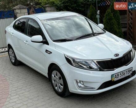 Белый Киа Рио, объемом двигателя 1.6 л и пробегом 82 тыс. км за 9600 $, фото 4 на Automoto.ua