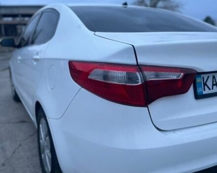 Білий Кіа Ріо, об'ємом двигуна 1.6 л та пробігом 163 тис. км за 5999 $, фото 16 на Automoto.ua