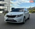 Білий Кіа Ріо, об'ємом двигуна 1.6 л та пробігом 163 тис. км за 6000 $, фото 5 на Automoto.ua