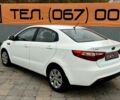 Білий Кіа Ріо, об'ємом двигуна 1.6 л та пробігом 123 тис. км за 8508 $, фото 7 на Automoto.ua