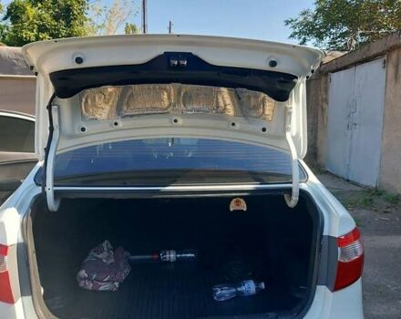 Білий Кіа Ріо, об'ємом двигуна 1.4 л та пробігом 69 тис. км за 8999 $, фото 16 на Automoto.ua