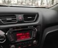 Белый Киа Рио, объемом двигателя 1.4 л и пробегом 98 тыс. км за 8600 $, фото 7 на Automoto.ua