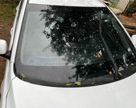 Білий Кіа Ріо, об'ємом двигуна 1.4 л та пробігом 180 тис. км за 3000 $, фото 6 на Automoto.ua