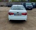 Белый Киа Рио, объемом двигателя 1.4 л и пробегом 206 тыс. км за 5500 $, фото 1 на Automoto.ua