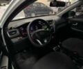 Белый Киа Рио, объемом двигателя 1.4 л и пробегом 167 тыс. км за 7500 $, фото 9 на Automoto.ua