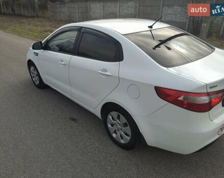 Білий Кіа Ріо, об'ємом двигуна 1.4 л та пробігом 157 тис. км за 6700 $, фото 3 на Automoto.ua