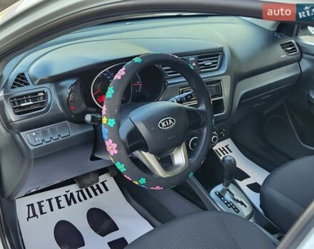 Белый Киа Рио, объемом двигателя 1.4 л и пробегом 143 тыс. км за 9350 $, фото 19 на Automoto.ua