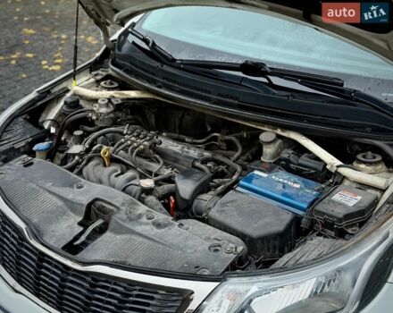 Белый Киа Рио, объемом двигателя 1.6 л и пробегом 160 тыс. км за 8250 $, фото 28 на Automoto.ua