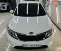Белый Киа Рио, объемом двигателя 1.59 л и пробегом 112 тыс. км за 8700 $, фото 1 на Automoto.ua