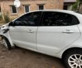 Білий Кіа Ріо, об'ємом двигуна 1.4 л та пробігом 180 тис. км за 3000 $, фото 4 на Automoto.ua