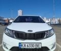 Белый Киа Рио, объемом двигателя 1.59 л и пробегом 124 тыс. км за 7700 $, фото 1 на Automoto.ua
