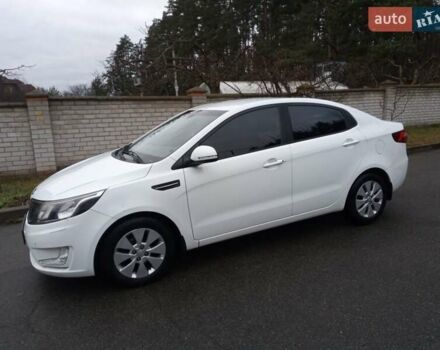 Белый Киа Рио, объемом двигателя 1.6 л и пробегом 42 тыс. км за 7800 $, фото 2 на Automoto.ua