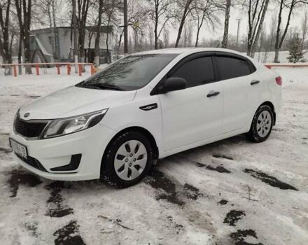 Білий Кіа Ріо, об'ємом двигуна 1.4 л та пробігом 98 тис. км за 8600 $, фото 1 на Automoto.ua