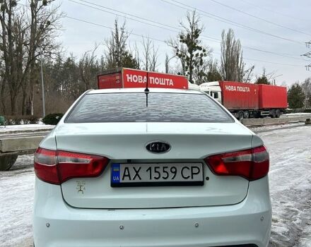 Білий Кіа Ріо, об'ємом двигуна 1.4 л та пробігом 31500 тис. км за 5300 $, фото 3 на Automoto.ua