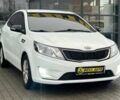Белый Киа Рио, объемом двигателя 1.6 л и пробегом 150 тыс. км за 7100 $, фото 1 на Automoto.ua