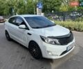 Белый Киа Рио, объемом двигателя 1.6 л и пробегом 174 тыс. км за 7700 $, фото 4 на Automoto.ua