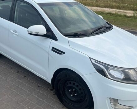 Белый Киа Рио, объемом двигателя 1.59 л и пробегом 262 тыс. км за 5700 $, фото 16 на Automoto.ua