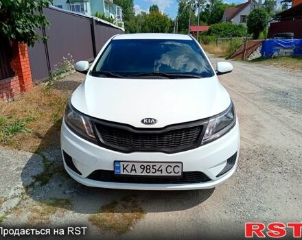 Білий Кіа Ріо, об'ємом двигуна 1.4 л та пробігом 213 тис. км за 7800 $, фото 1 на Automoto.ua
