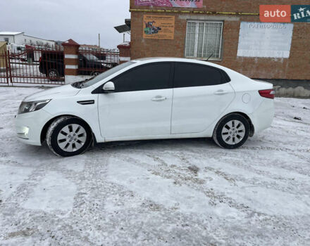 Белый Киа Рио, объемом двигателя 1.6 л и пробегом 148 тыс. км за 7550 $, фото 4 на Automoto.ua
