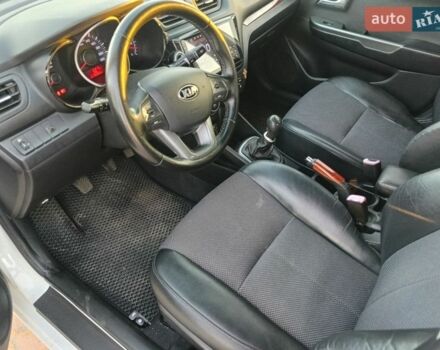 Белый Киа Рио, объемом двигателя 1.4 л и пробегом 160 тыс. км за 8500 $, фото 9 на Automoto.ua