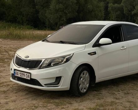 Білий Кіа Ріо, об'ємом двигуна 1.4 л та пробігом 258 тис. км за 6200 $, фото 19 на Automoto.ua