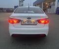Белый Киа Рио, объемом двигателя 1.4 л и пробегом 180 тыс. км за 8000 $, фото 7 на Automoto.ua