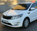 Белый Киа Рио, объемом двигателя 1.4 л и пробегом 185 тыс. км за 6700 $, фото 4 на Automoto.ua