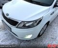 Білий Кіа Ріо, об'ємом двигуна 1.6 л та пробігом 14800 тис. км за 7800 $, фото 4 на Automoto.ua