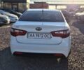 Белый Киа Рио, объемом двигателя 1.4 л и пробегом 212 тыс. км за 6999 $, фото 2 на Automoto.ua