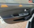 Белый Киа Рио, объемом двигателя 1.4 л и пробегом 160 тыс. км за 8500 $, фото 14 на Automoto.ua