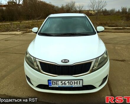 Белый Киа Рио, объемом двигателя 1.4 л и пробегом 155 тыс. км за 8300 $, фото 1 на Automoto.ua
