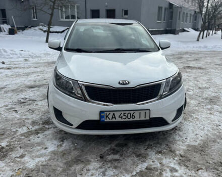 Белый Киа Рио, объемом двигателя 1.4 л и пробегом 178 тыс. км за 7500 $, фото 3 на Automoto.ua