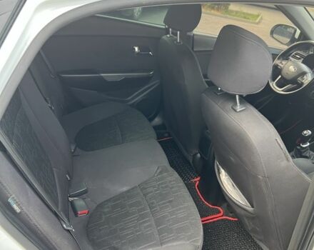 Белый Киа Рио, объемом двигателя 1.6 л и пробегом 243 тыс. км за 5735 $, фото 9 на Automoto.ua